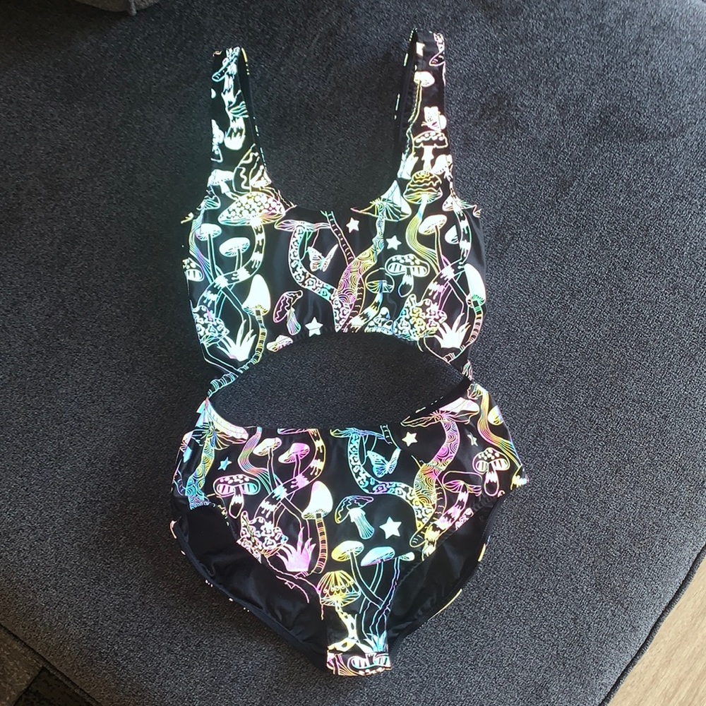 club exx reflective shroom body suit